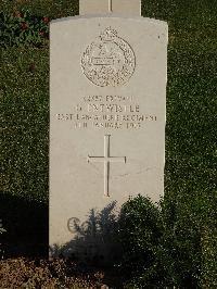 Salonika (Lembet Road) Military Cemetery - Entwistle, G